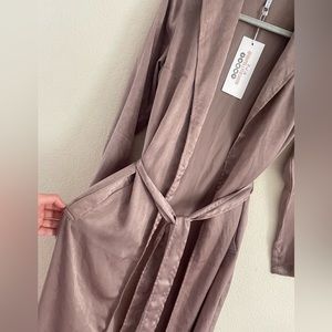 Oh Polly satin duster jacket